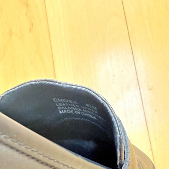 Vintage Etienne Aigner “Chivex” Navy Leather Block Heel Loafers 6.5 - Picture 4 of 7